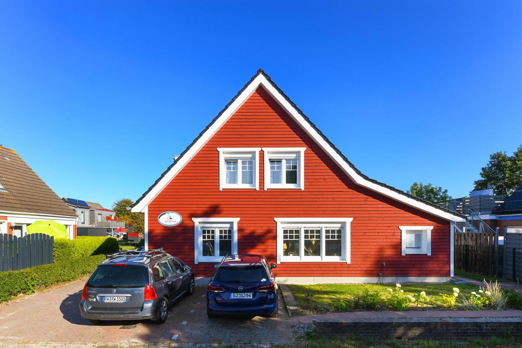Ferienwohnungen Haus Gezeiten Neuharlingersiel Exterior foto